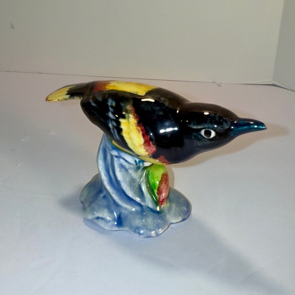 Stangl Pottery Oriole bird figurine